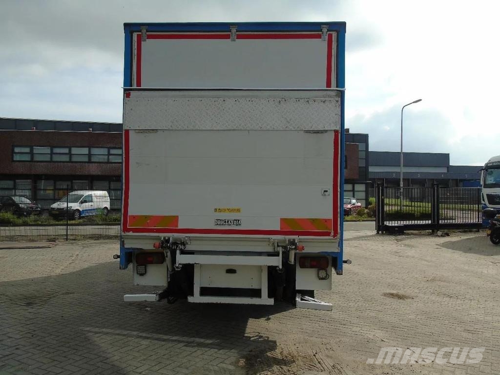Mercedes-Benz Atego 1218 + euro 5 + lift Samochody ciężarowe ze skrzynią zamkniętą