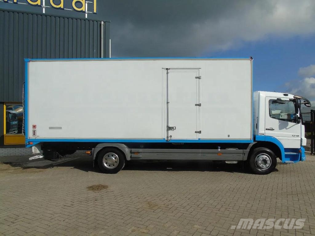 Mercedes-Benz Atego 1218 + euro 5 + lift Samochody ciężarowe ze skrzynią zamkniętą