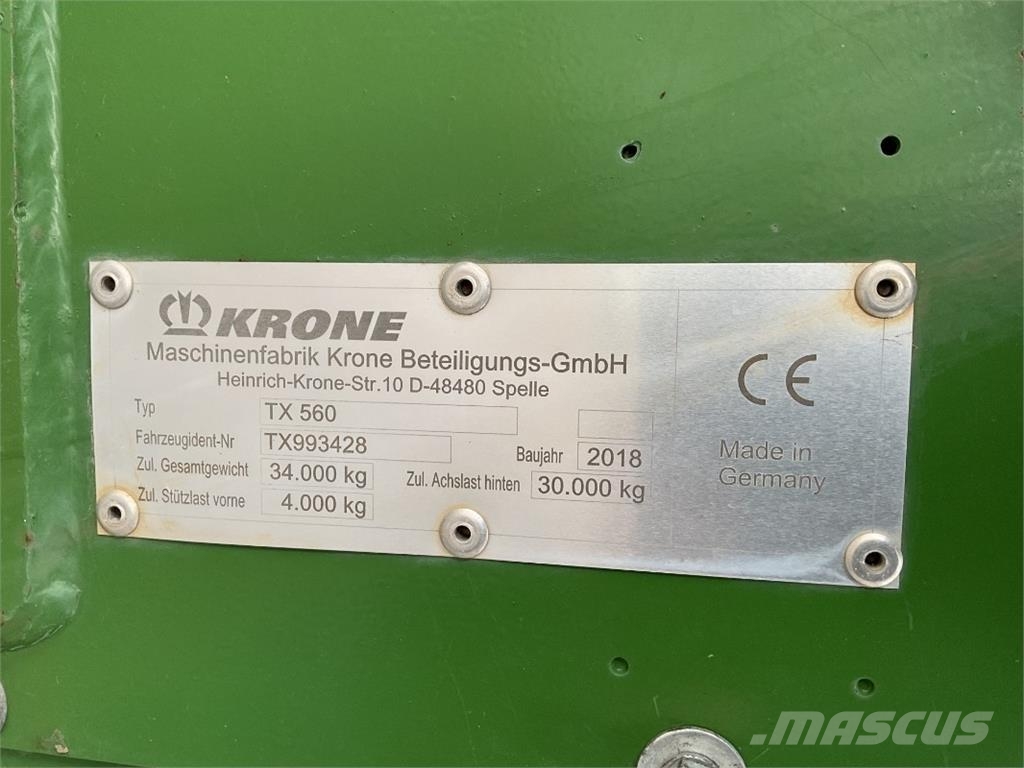 Krone TX 560 معدات التعامل مع المواد ووضعها