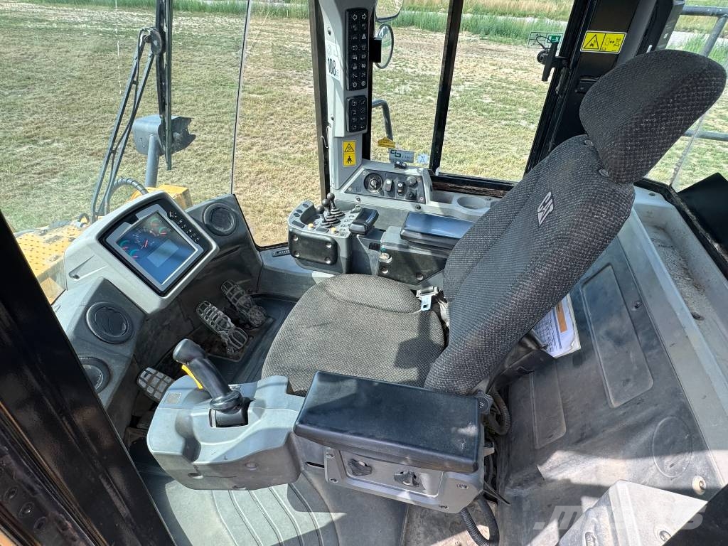 CAT 966K - 3rd Function / Automatic Greasing Φορτωτές με λάστιχα (Τροχοφόροι)