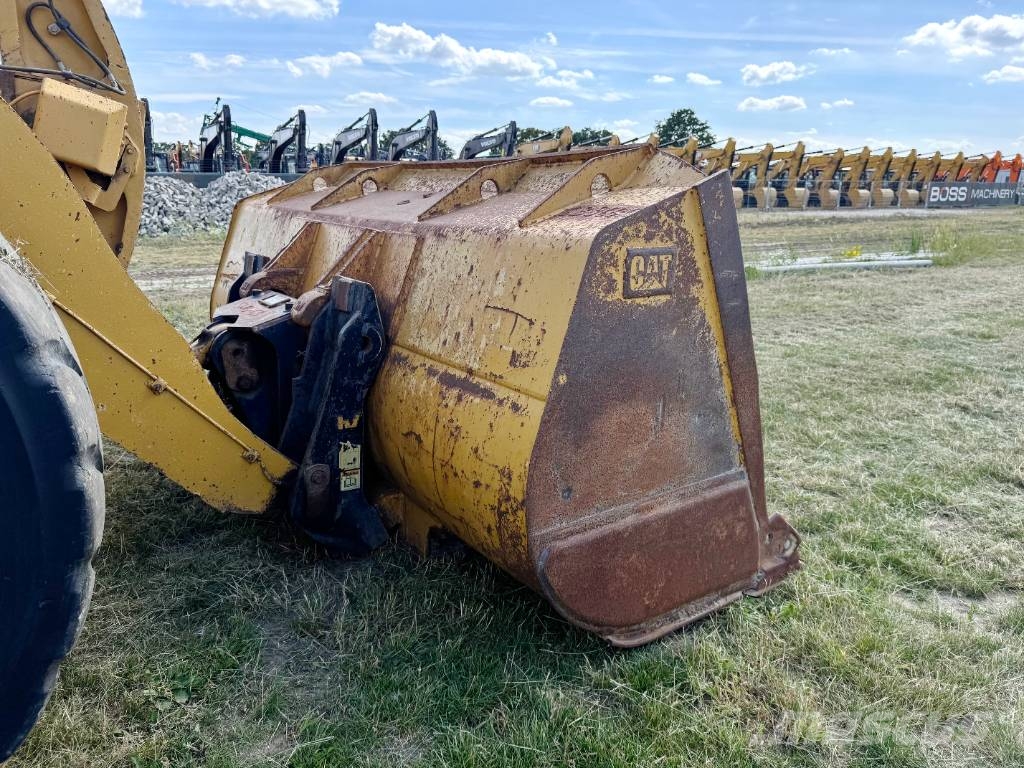 CAT 966K - 3rd Function / Automatic Greasing Φορτωτές με λάστιχα (Τροχοφόροι)