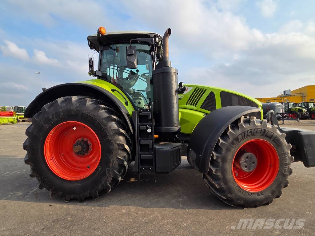 CLAAS Axion 960 트랙터