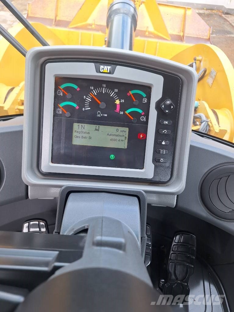 CAT 950K Kolesové nakladače