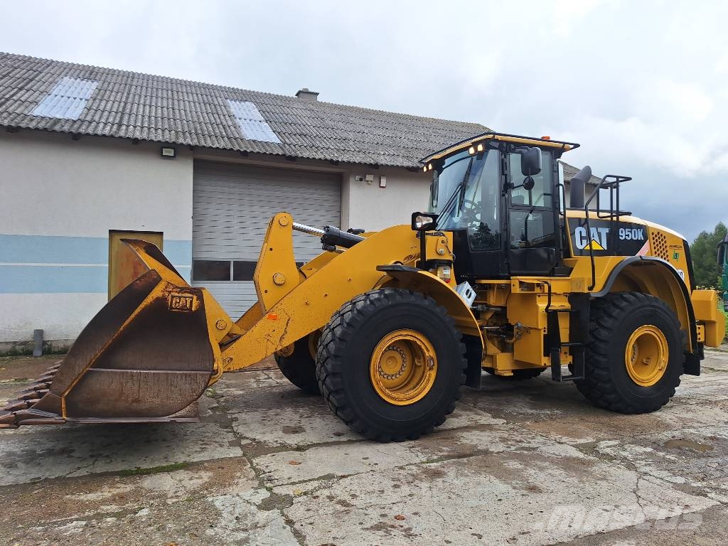 CAT 950K Kolesové nakladače