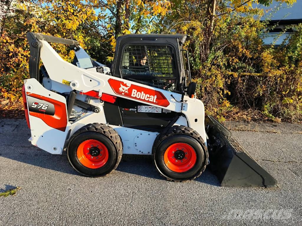 Bobcat S 76 Skid steer loaders