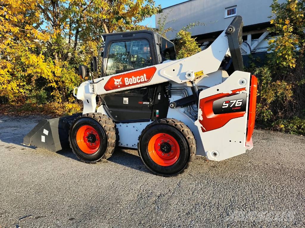 Bobcat S 76 Skid steer loaders