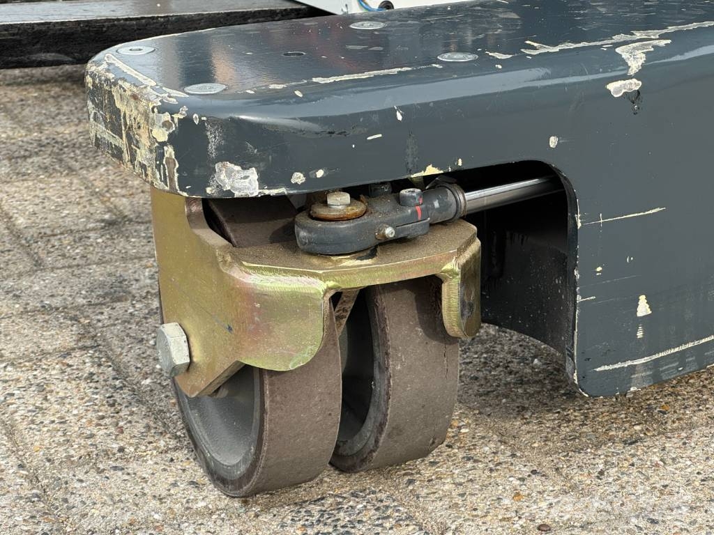 Combilift / AMLIFT WR4 – 1500, 109 hours! Electric forklifts