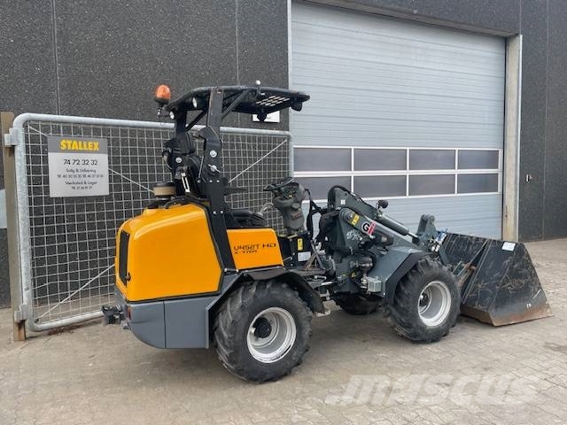 GiANT V452T X-TRA HD لوادر صغيرة