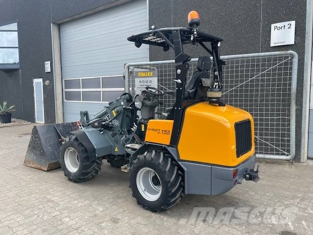 GiANT V452T X-TRA HD لوادر صغيرة