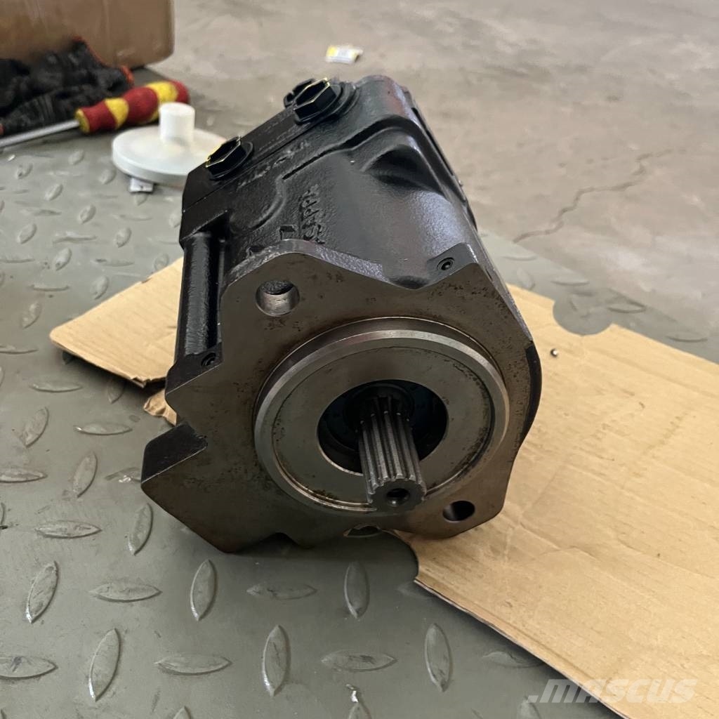 CAT 302.5 Hydraulic Pump 1465494 2095419 Gear