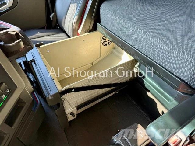 Volvo FH 540 Globetrotter/Euro6/Neue Motor وحدات الجر