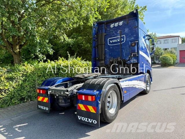 Volvo FH 540 Globetrotter/Euro6/Neue Motor وحدات الجر
