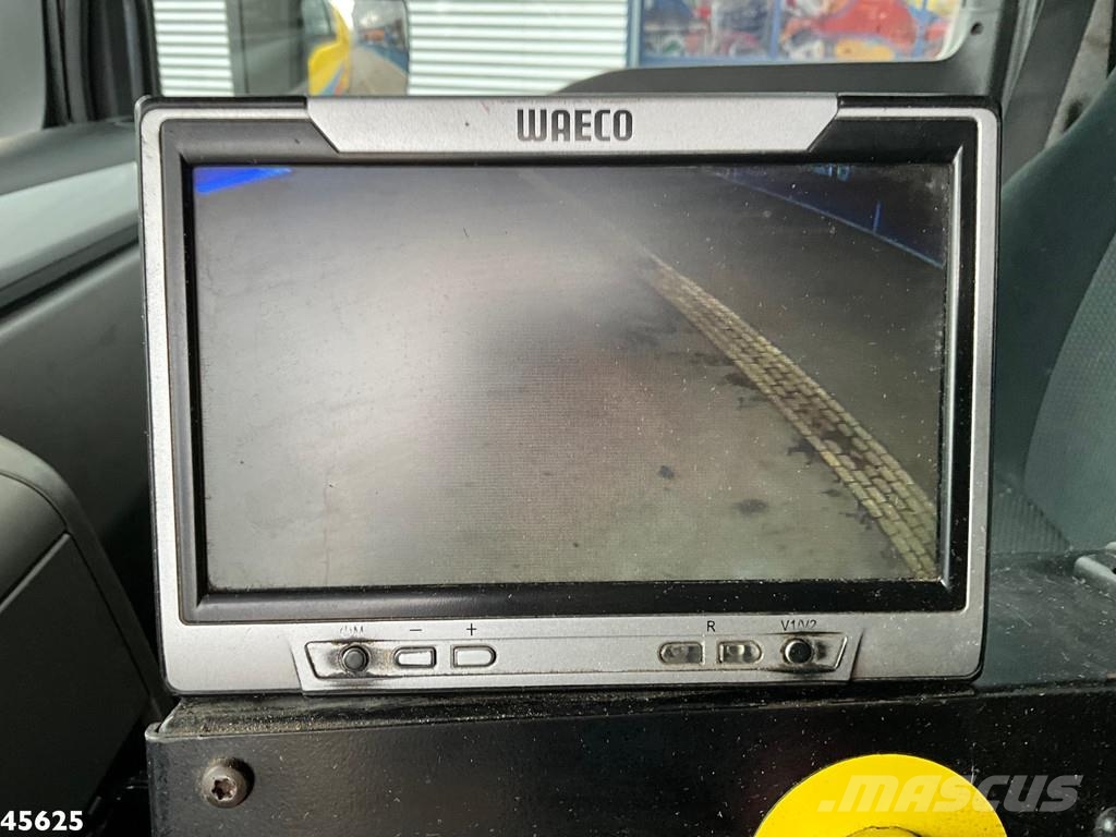 MAN TGS 18.440 Euro 6 Beam S9000 Wegdekreiniger links Sweeper trucks