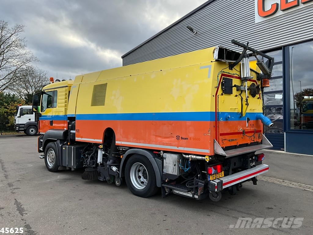 MAN TGS 18.440 Euro 6 Beam S9000 Wegdekreiniger links Sweeper trucks