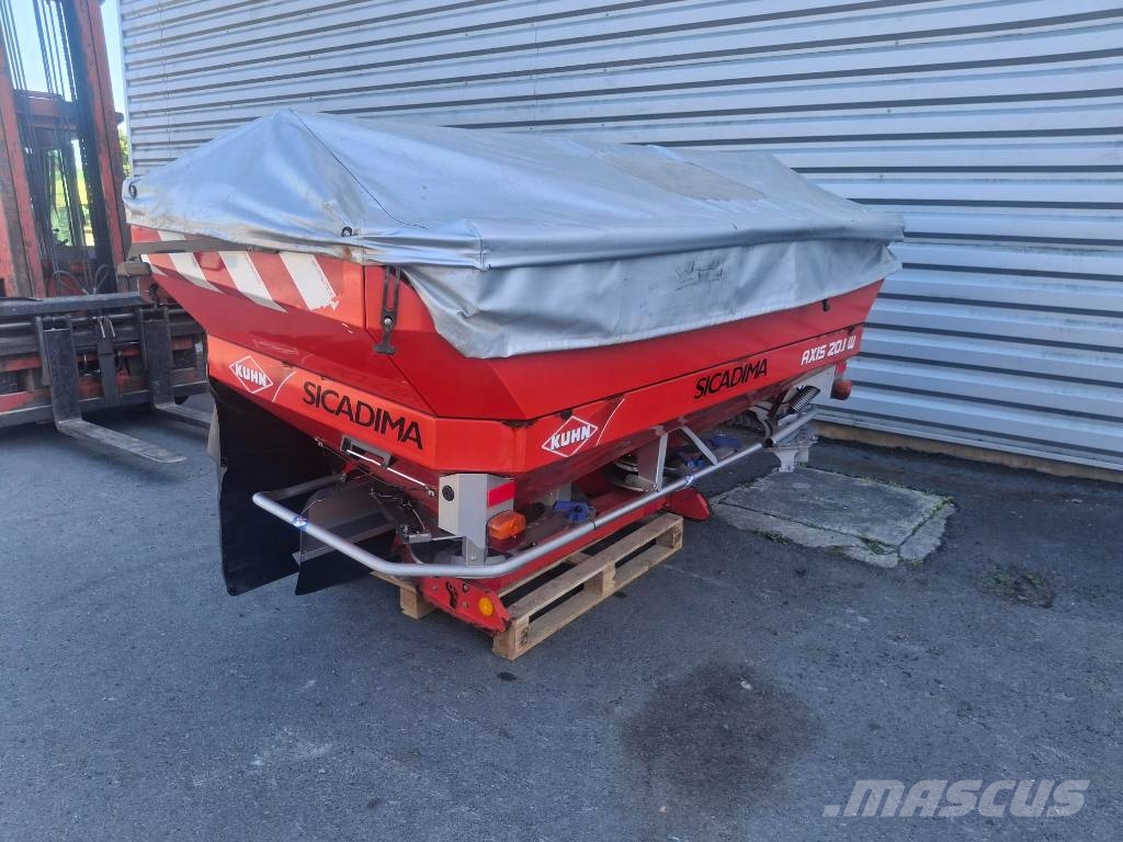Kuhn AXIS 20.1 W Διαστρωτήρες ανοργάνων