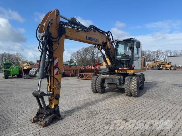 Liebherr A 916 Wheeled excavators