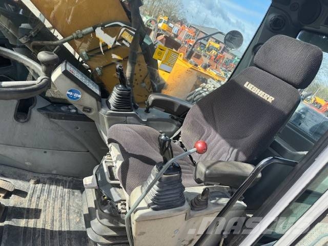 Liebherr A 916 Wheeled excavators
