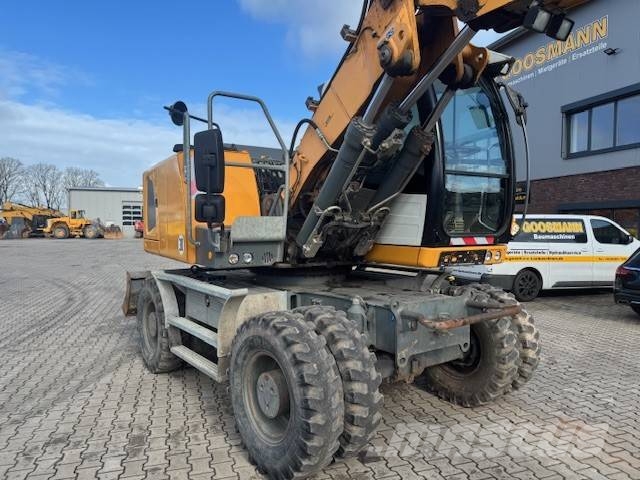 Liebherr A 916 Wheeled excavators