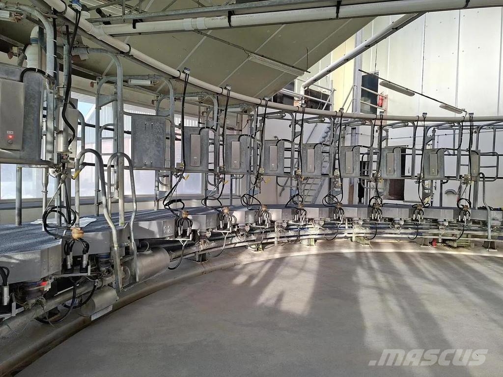  Boumatic 36 inside rotary ماكينات وملحقات مواش أخرى