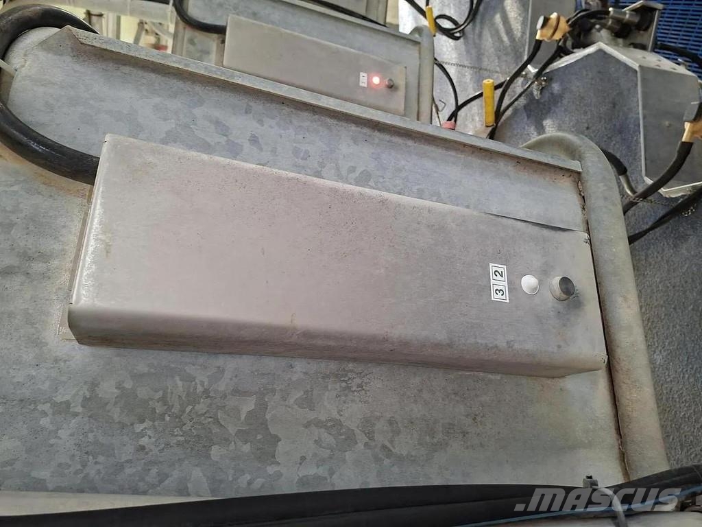  Boumatic 36 inside rotary ماكينات وملحقات مواش أخرى