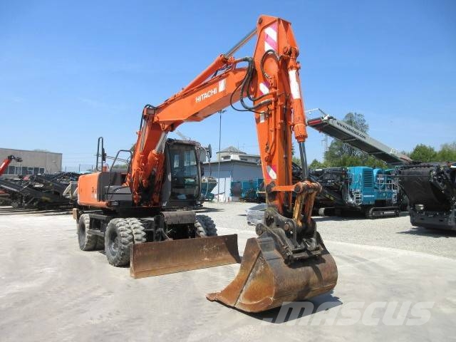 Hitachi ZX 160 W Gumikerekes kotrók