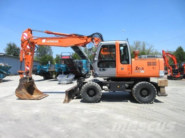 Hitachi ZX 160 W Gumikerekes kotrók