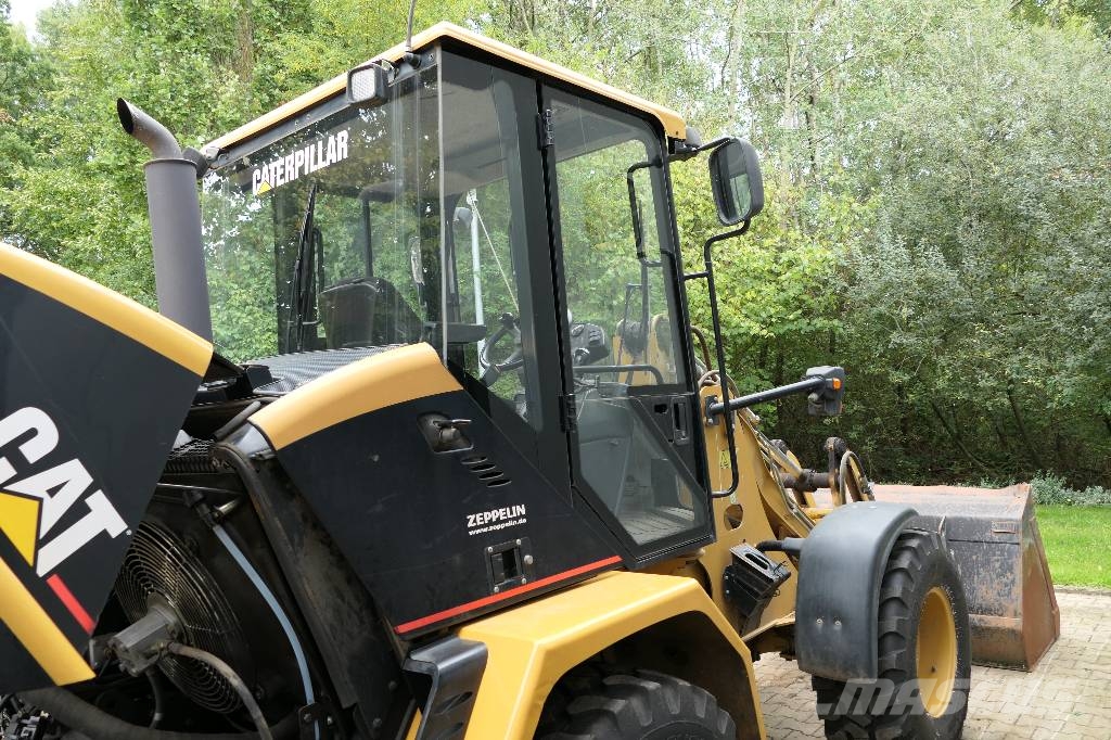 CAT 908 Radlader