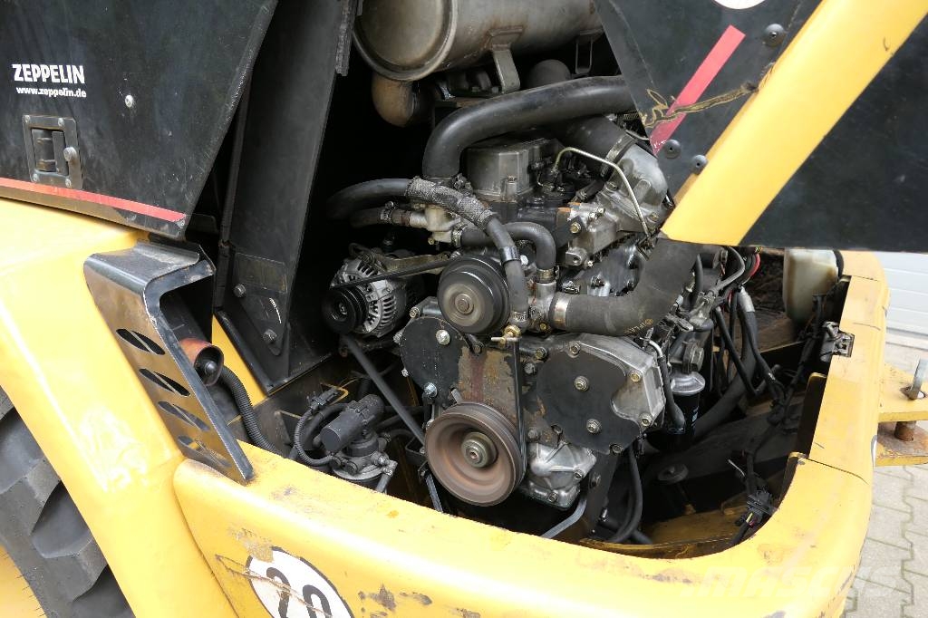 CAT 908 Radlader