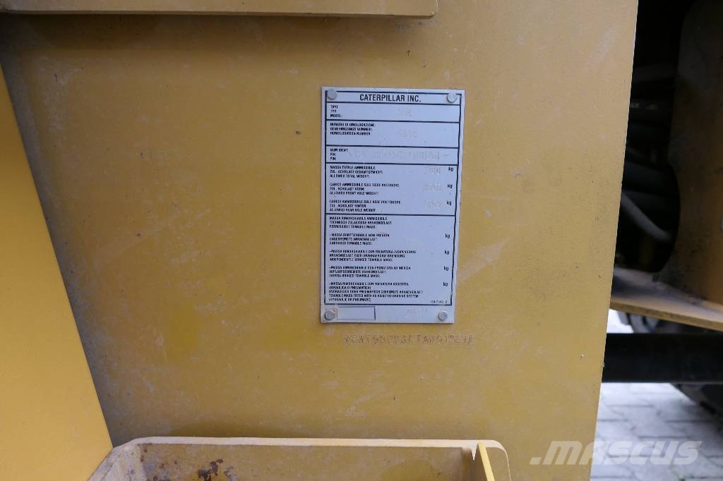 CAT 908 Radlader