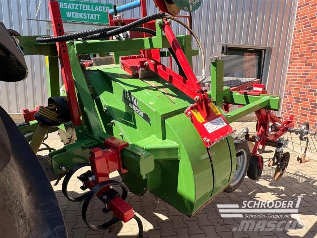 Hermeler LEOFANT ABB2230 + CHAMÄLEON Other harvesting equipment