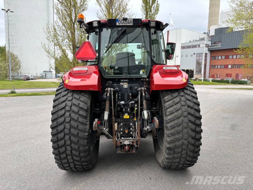 Case IH 120 LUXXUM Трактори