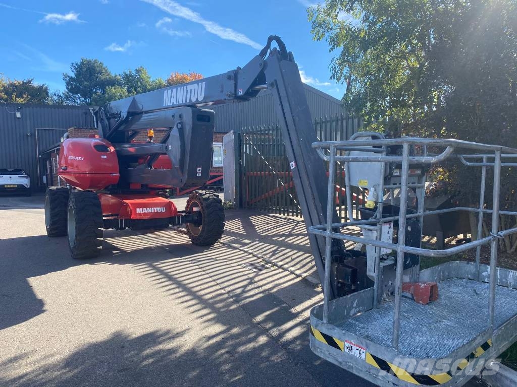 Manitou 200 ATJ Articulated boom lifts