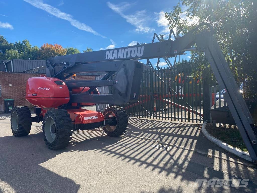 Manitou 200 ATJ Articulated boom lifts