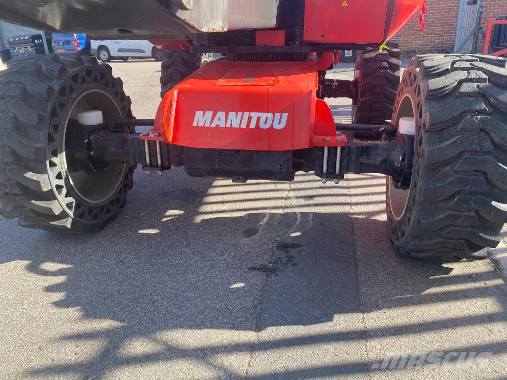Manitou 200 ATJ Articulated boom lifts
