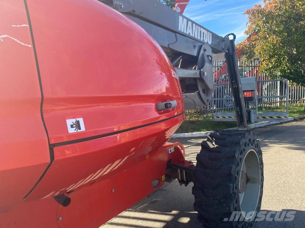Manitou 200 ATJ Articulated boom lifts