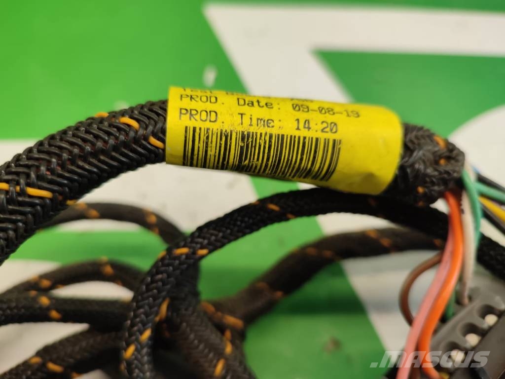 CAT 387-6546 CAT 420 Gearbox Wiring Harness Sähkö ja elektroniikka