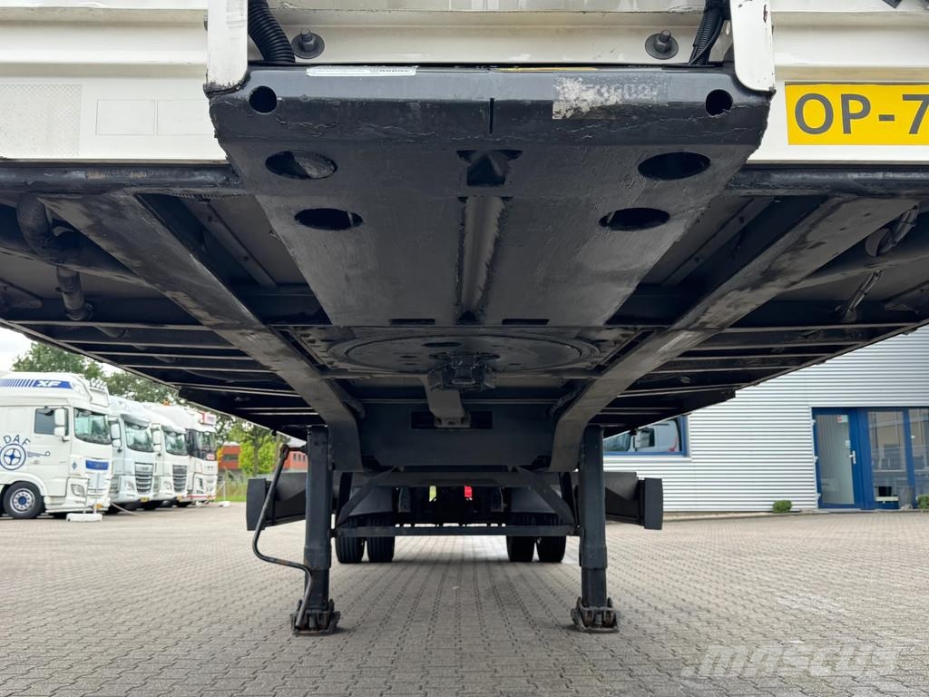 Krone City / Schuifzeil-Dak / 2500kg Laadklep / Stuur-as Schuifzeilen