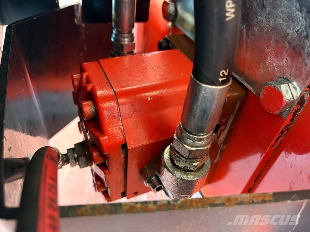 Muratori MT2015 155 for Skid Steer Maaiers