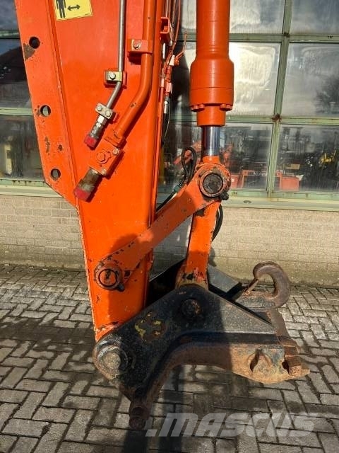 Hitachi ZX 135 US-3 Верижен екскаватор
