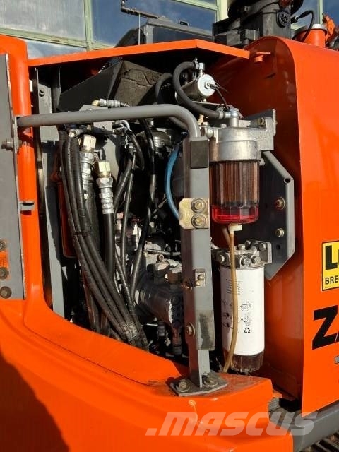 Hitachi ZX 135 US-3 Верижен екскаватор