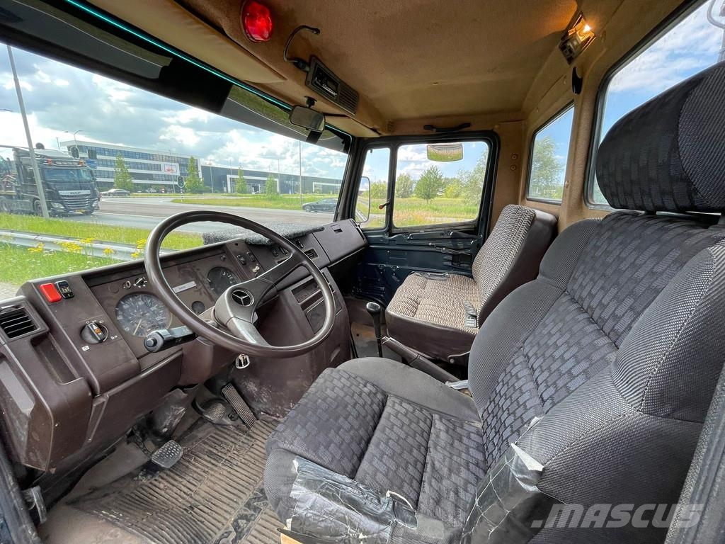 Mercedes-Benz 4x2 809D شاحنات أخرى