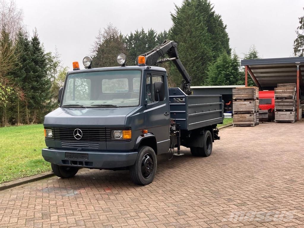 Mercedes-Benz 4x2 809D Egyéb