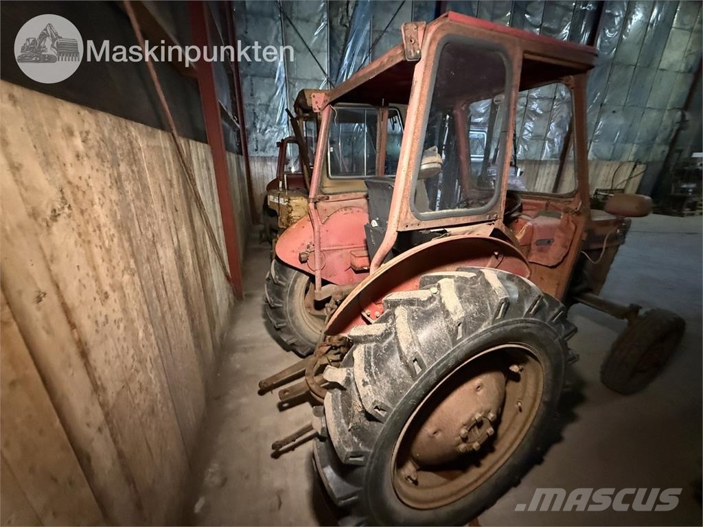 Massey Ferguson Ferguson 130 Tractores