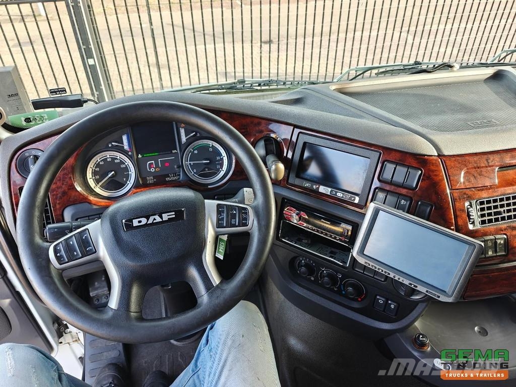 DAF XF 460 FT 4x2 SuperSpaceCab Euro6A - Double Tank - Motrici e Trattori Stradali