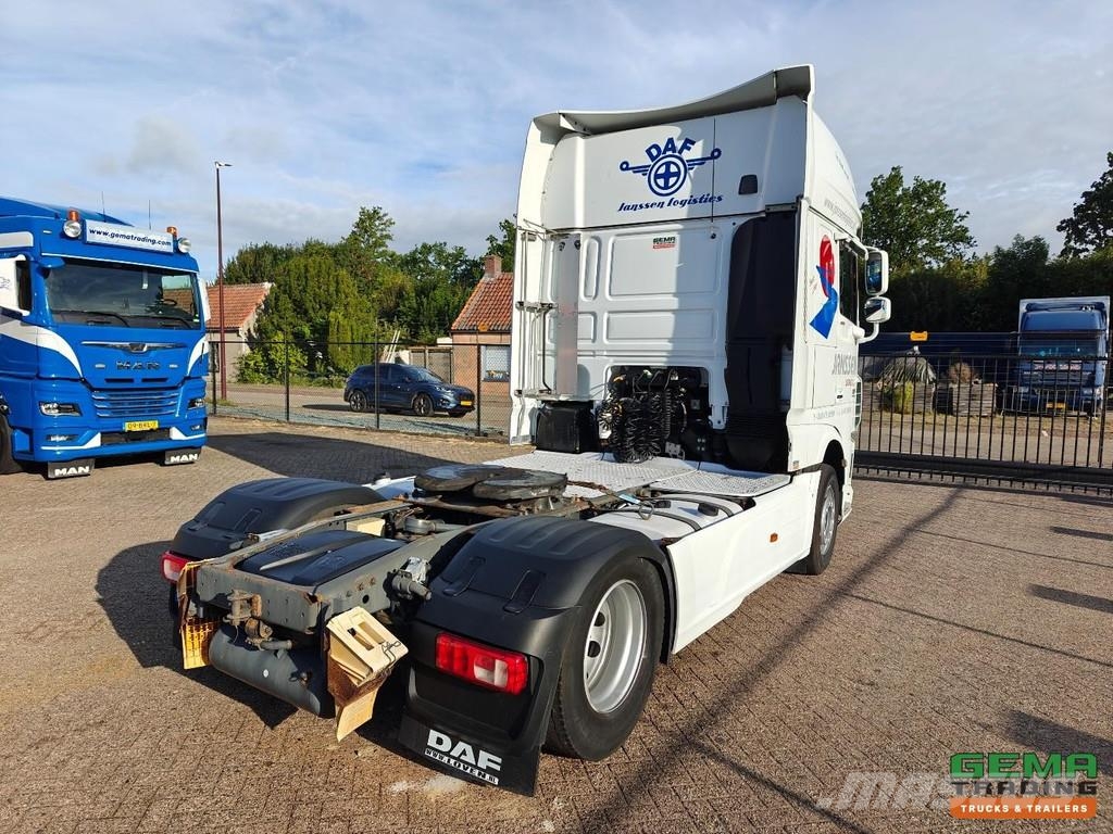 DAF XF 460 FT 4x2 SuperSpaceCab Euro6A - Double Tank - Camiones tractor
