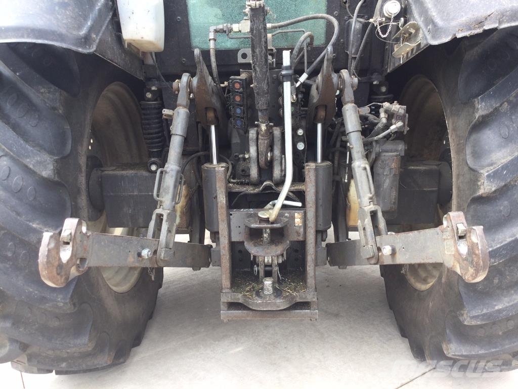 Valtra N123 Traktorok