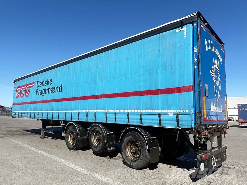 BP TRAILER Curtainsider / City-Plane Stapler Tents puspiekabes