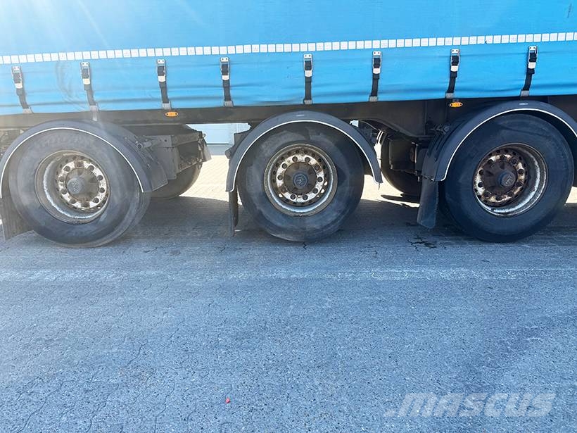 BP TRAILER Curtainsider / City-Plane Stapler Tents puspiekabes