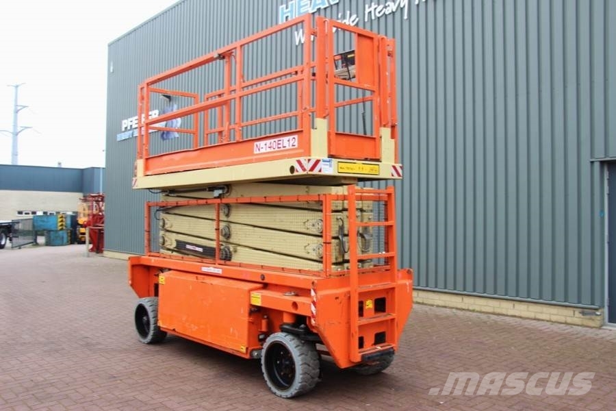 Holland Lift Combistar N-140EL12 Valid inspection, Nůžková zvedací plošina