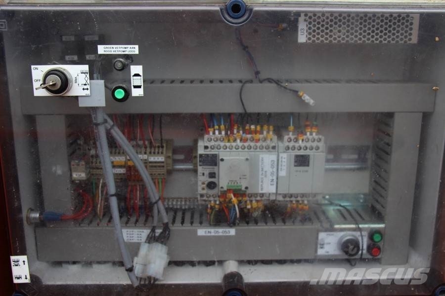 Holland Lift Combistar N-140EL12 Valid inspection, Nůžková zvedací plošina